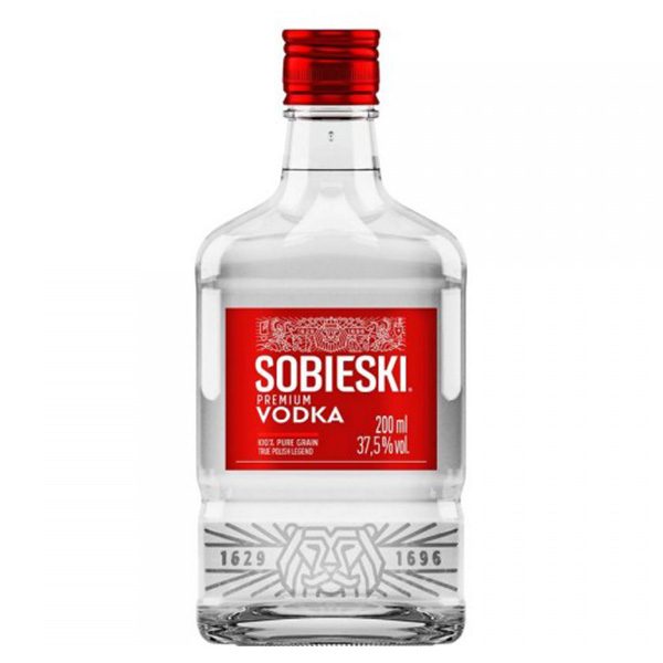 Водка Собиески Премиум 0.200Л